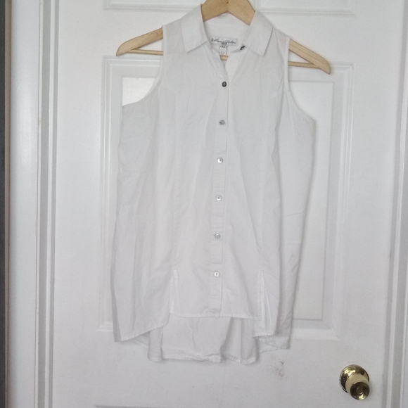 Maison De Papillon Chiara Pleated Button Down Blouse Size XS - Picture 3 of 13